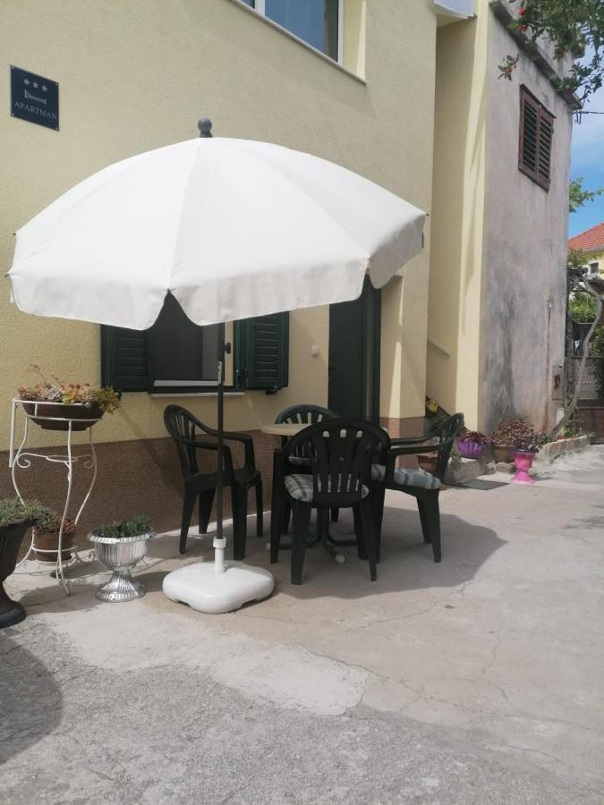 Apartment Sunce Kaštela Exterior foto